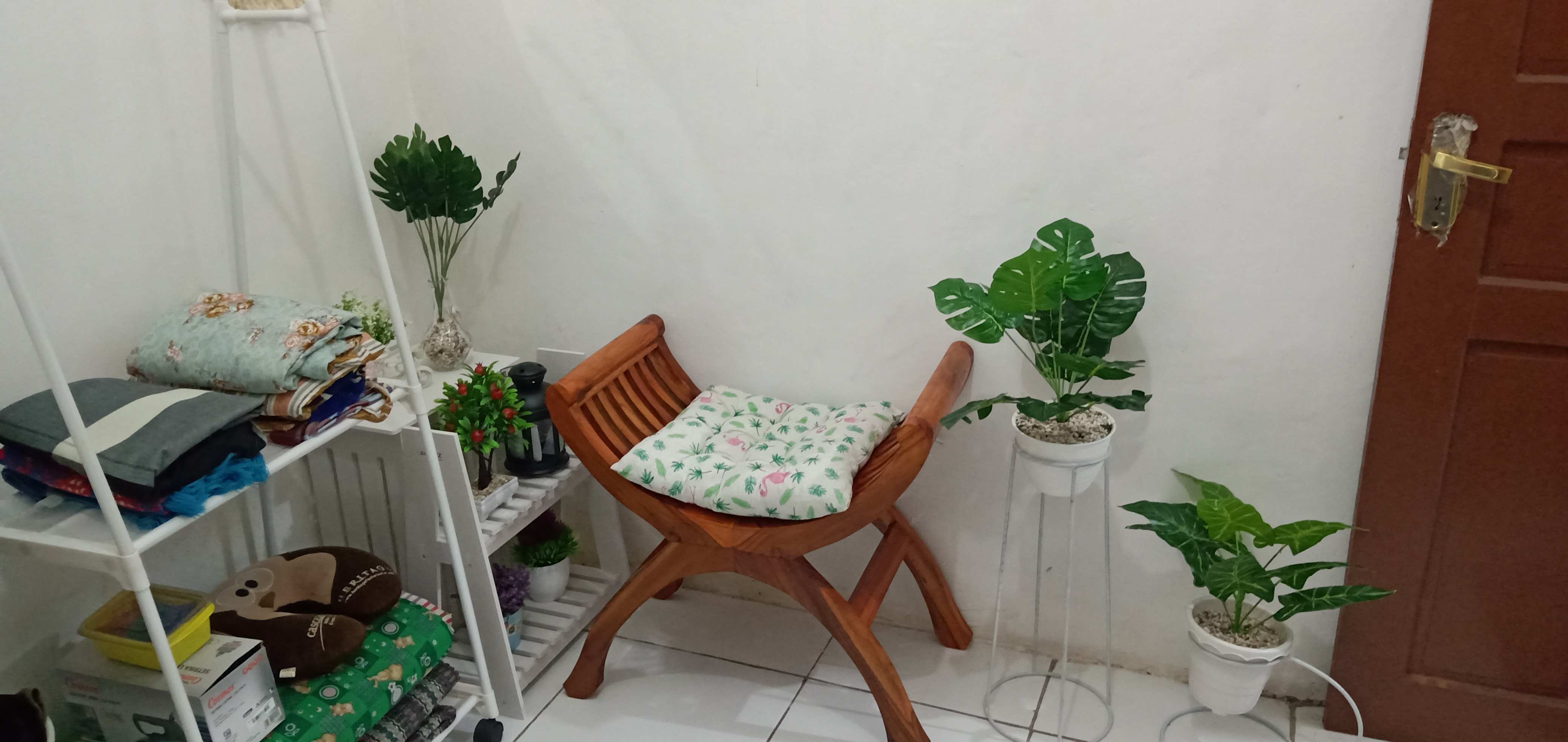 Stending Pot Besi D15/22 Home Dekorasi Shabby