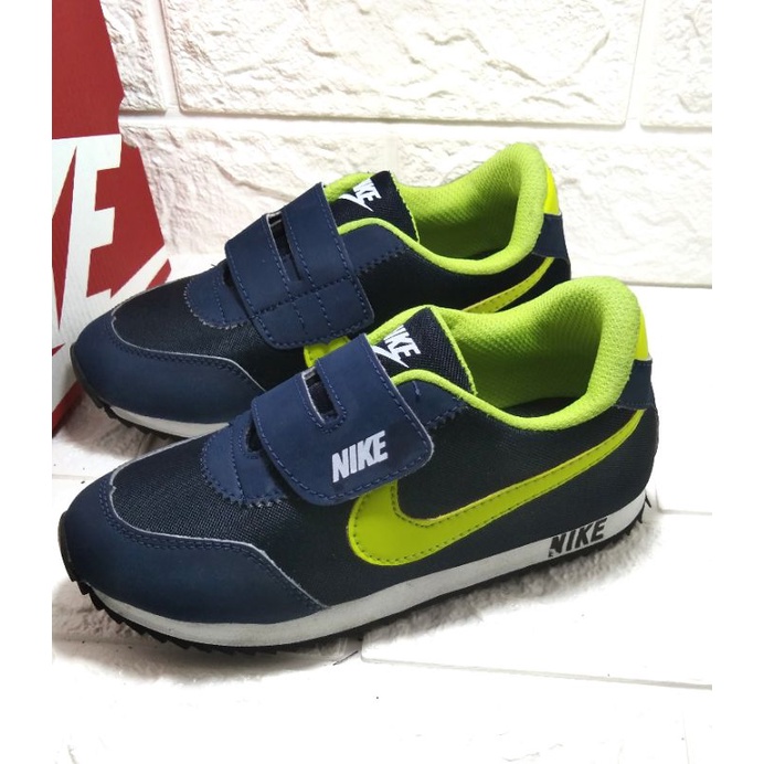 Sepatu Anak Nike Sepatu Anak Sekolah Tk,Sd Laki,Laki/ Perempuan 26/37 Separu Murah