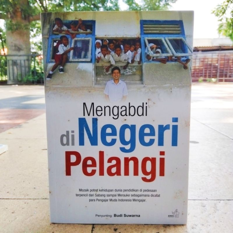 OBRAL BUKU MOTIVASI / PENGEMBANGAN DIRI / INSPIRASI / EVERY MOMENT COUNTS / INSPIRATION FOR WOMAN / PERCAYA DIRI ITU DI PRAKTEK IN / MARKETING ITU DI PRAKTEK IN / ORIGINAL 2c 2e-Mengabdi