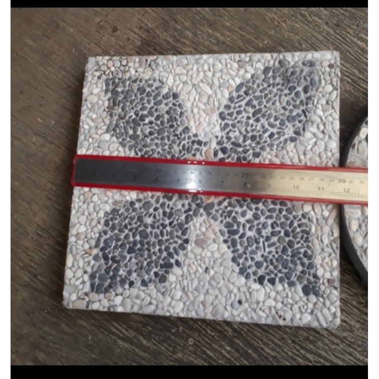 batu steping stone,batu pijak taman,dekorasi taman, batu taman