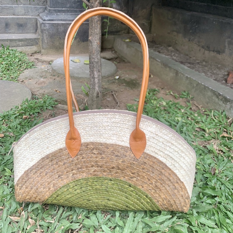 Tas Anyaman lontar Bali E01 / Tas Anyaman Bali / Tas Anyaman Bali