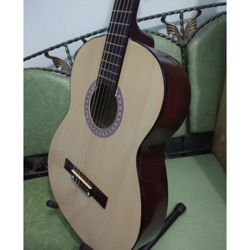 Gitar akustik klasik YAMAHA nilon custom MURAH