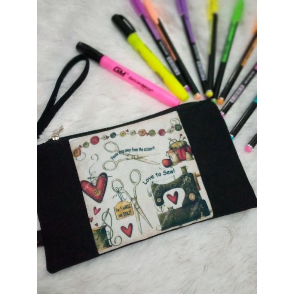 Pencil Case Karakter by Erma