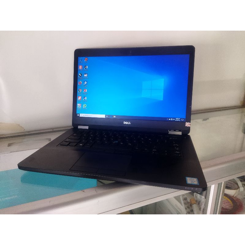 DELL core i5 gen 6 Ram 8 gb ssd 256 gb