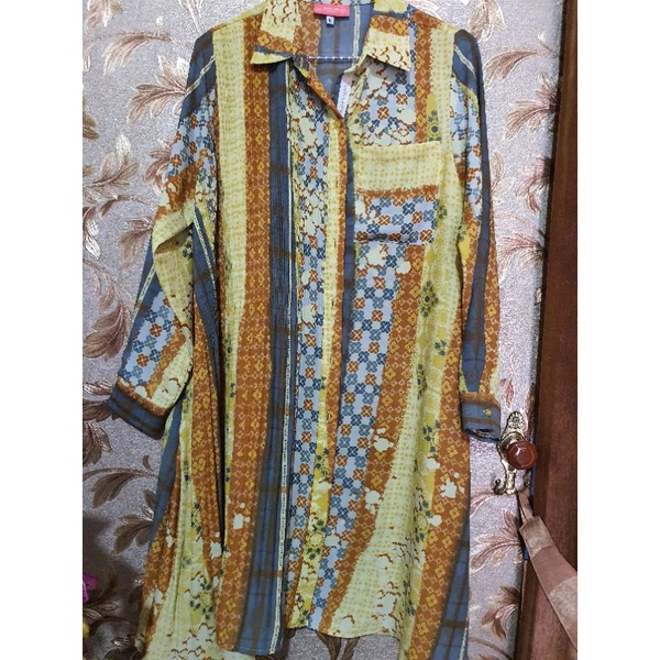 preloved menik tunik ria miranda