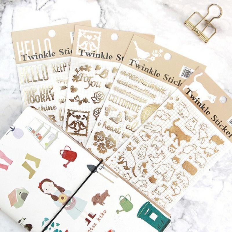 

AYURI - 1 set stiker emas dengan motif bronzing aneka bentuk untuk dekorasi