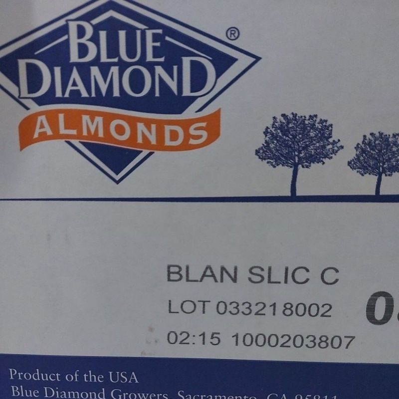

almond bubuk blue diamond 11.34 kg. 1 karton