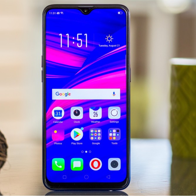 OPPO F9 Pro RAM 6/64 4G LTE hp GARANSI 1 TAHUN Headphone Handphone-2