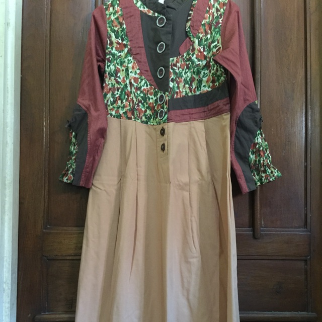 Preloved Gamis Tuneeca