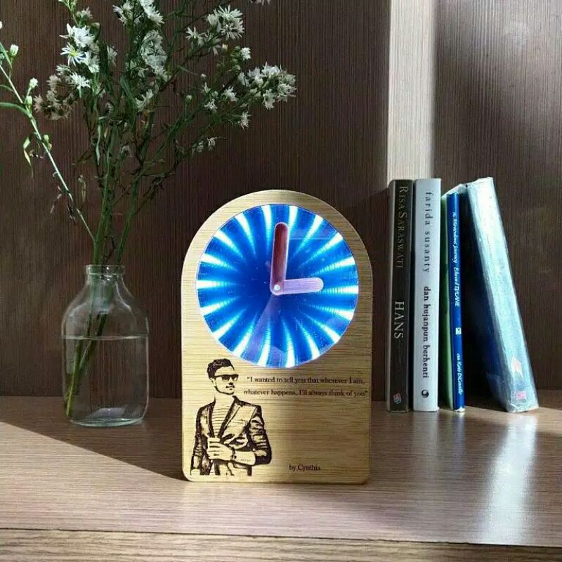 (Caira) Infinity Clock Desk - Jam Meja Dengan Efek Lampu Tak Terhingga - Gift/Hadiah/Home Dekor/Jam Meja