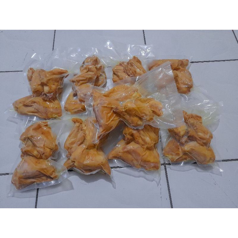 

ayam goreng frozen ( tinggal goreng )