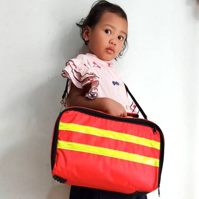 TAS BIDAN KIT MERAH - TAS BIDAN SLEMPANG- TAS SELEMPANG BIDAN KIT