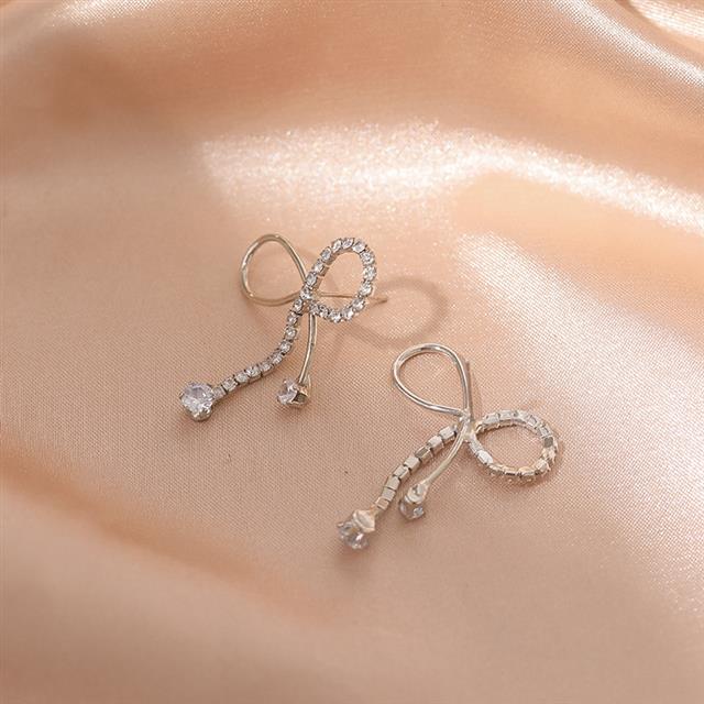 Sterling silver jarum Korea berlian imitasi niche in busur anggun online influencer anting-anting Ko