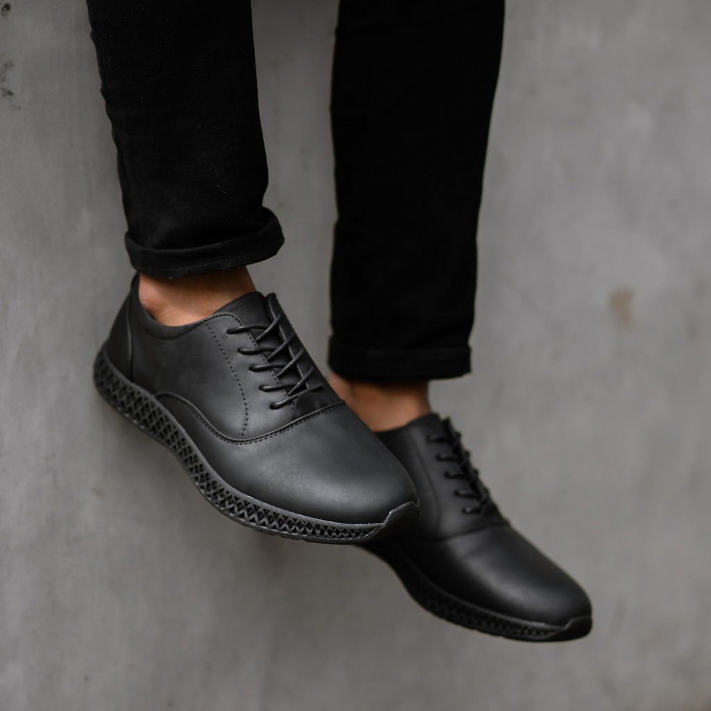 ARTAP - Sepatu Sneakers Kulit Asli - Wolio CH Full Black