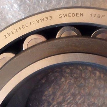 SPHERICAL ROLLER BEARING 23226 CC/C3W33 SKF ORIGINAL