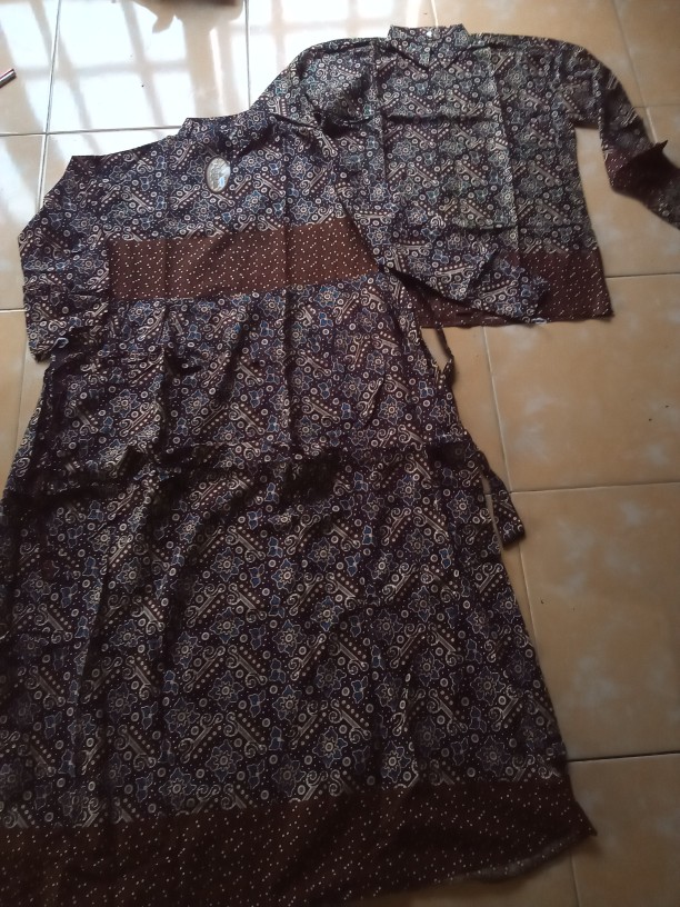 Maura Couple - Sania Ruffle Batik Couple Ori Ndoro Jowi Dnt Garansi Termurah Shopee - Sarwenda