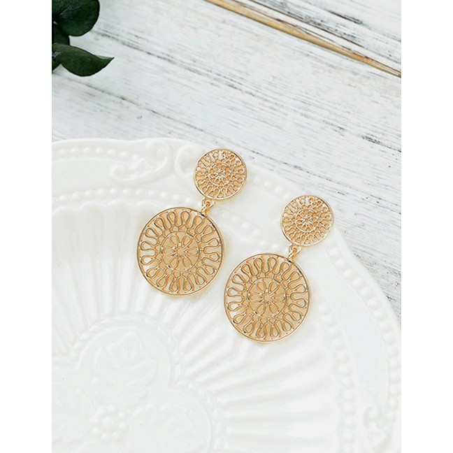LRC Anting Tusuk Fashion Golden S925 Silver Needle Hollow Round Alloy D64727