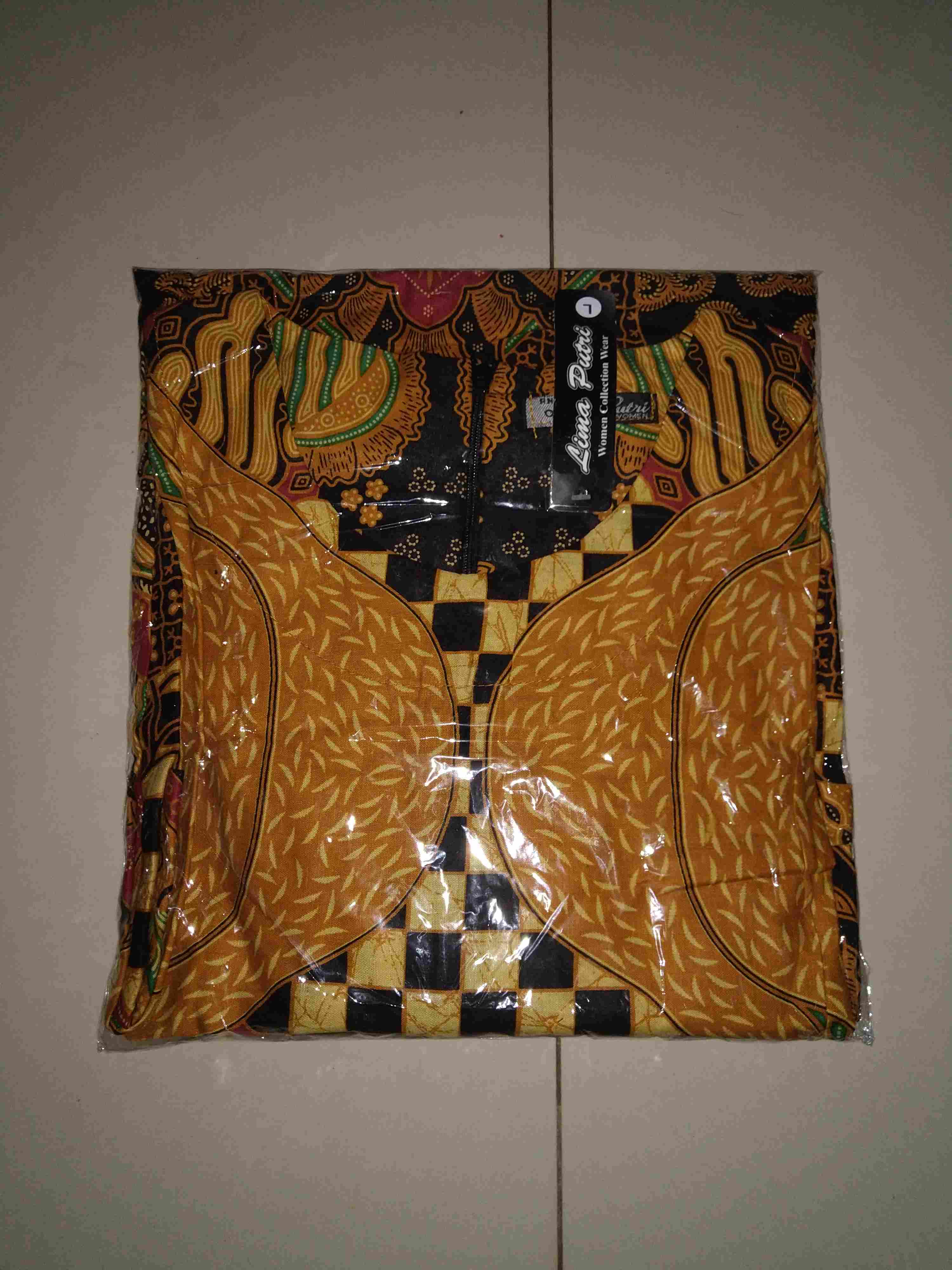 Tunik Batik Masa Kini Modis Dan Trendy