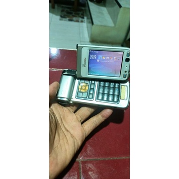 Nokia N93 bahan