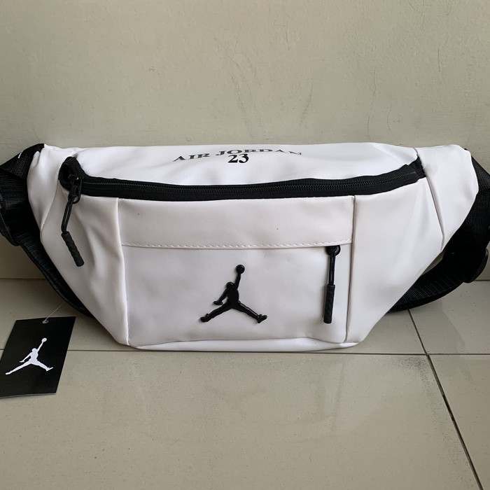 harga air jordan 23 waist bag