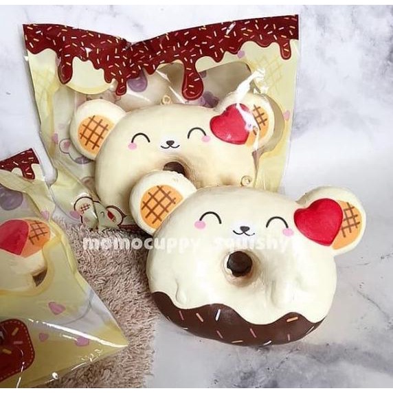medium yummiibear donut Squishy Licensed by creamiicandy (ORIGINAL) ---Terbaru---