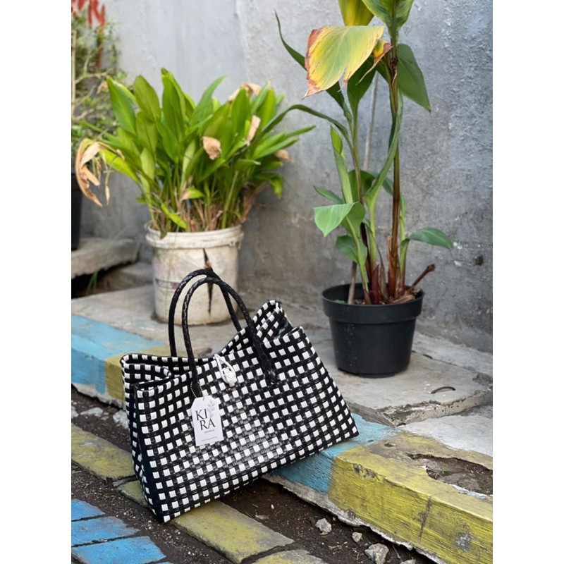 Tas Anyaman Wanita Premium Monokrom XL Handle Bag Wanita Cantik / Tas Anyaman Wanita Monokrom
