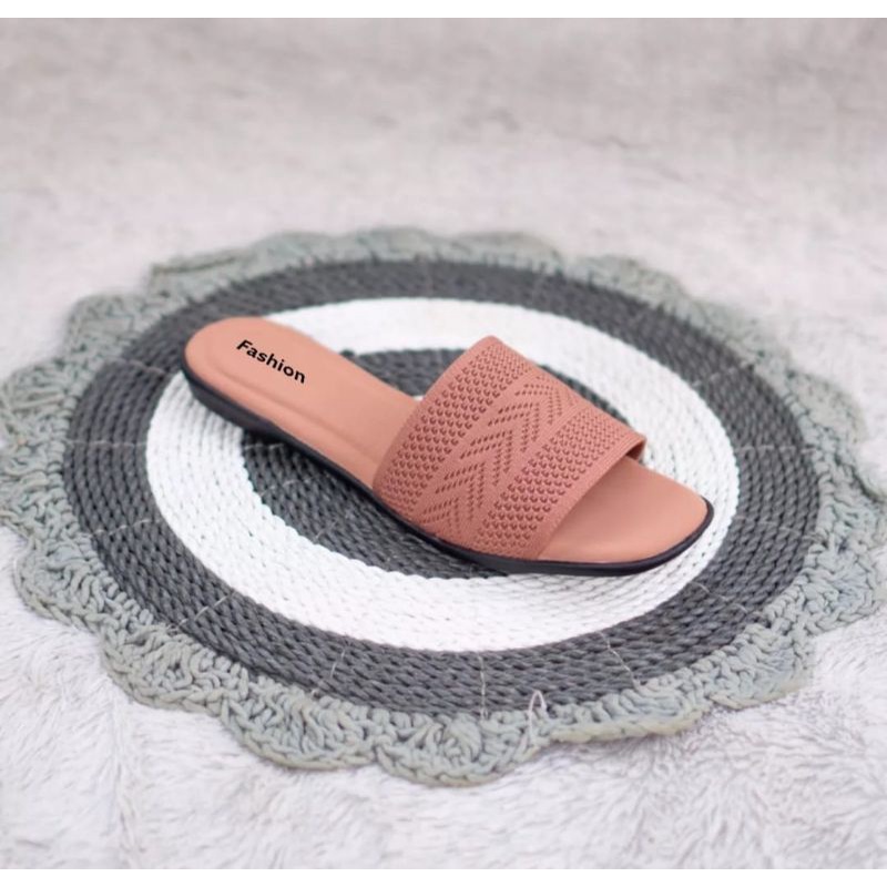 sandal teplek wanita/ sandal teplek kekinian/sandal teplek rajut