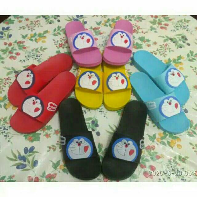 NEW....SENDAL ANAK DORAEMON SIZE 26 30