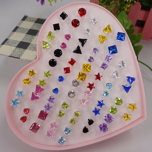 Hu Hu Hu Hu Hu Alat Bantu Pasang Kacamata♡ 72pcs Anting Tusuk Wanita Bentuk Hati / Bintang / Bulat / Kotak