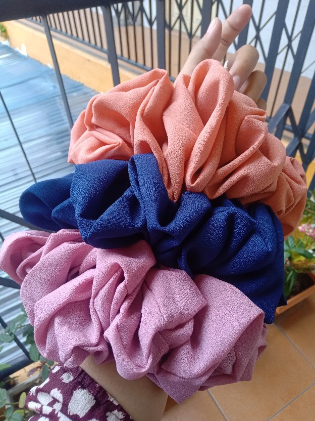 SCRUNCHIE CEPOL IKAT  RAMBUT  KUNCIRAN RAMBUT  JILBAB  JUMBO 