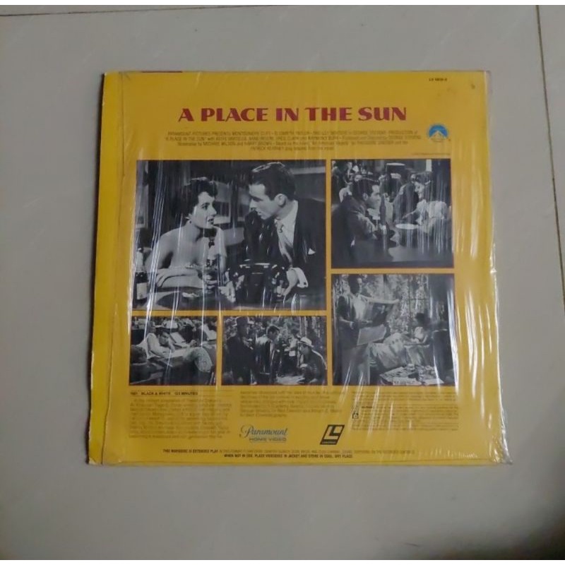 Kaset Laser disc A Place in the sun