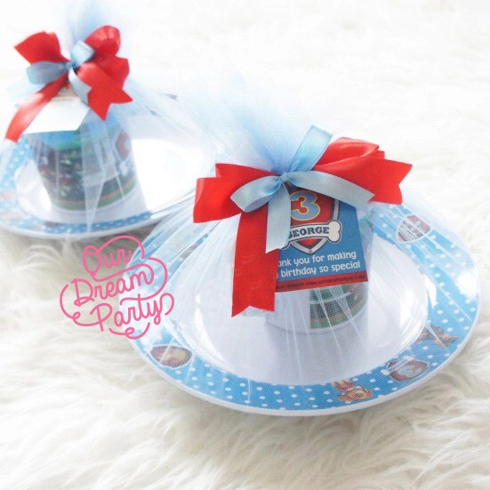 Hampers Piring & Gelas dg Tutup 1set