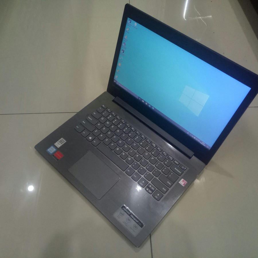 Laptop Lenovo Ideapad 330 Intel Core i5-8250U RAM 4GB HDD 1TB Win11