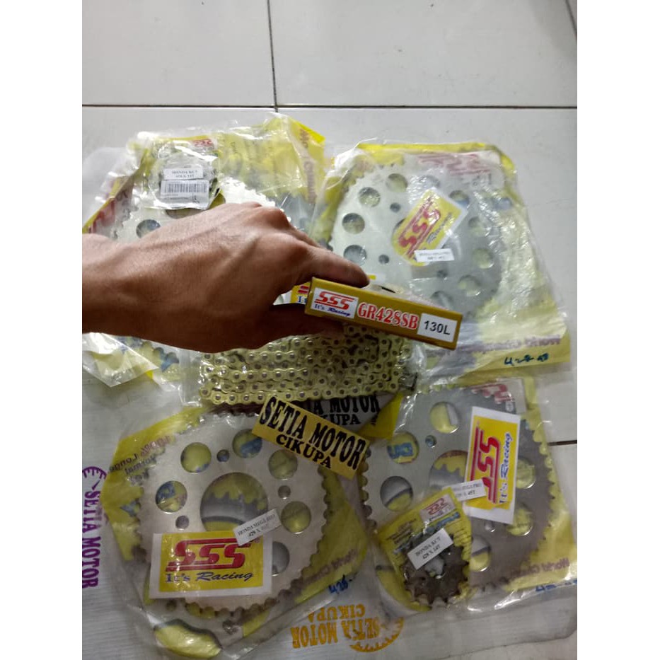 gear sss satria fu facelift 428 1set