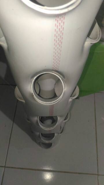 POT TOWER VERTIKAL HIDROPONIK 1 METER 24 LUBANG INCLUDE NETPOT