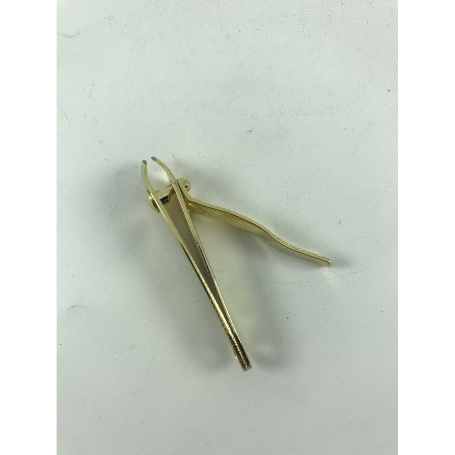 Gunting Kuku Kecil 777 Emas Miring