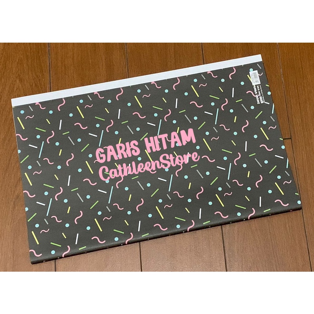 

Kertas kado sansa wawa/sanwa GARIS HITAM SW5676