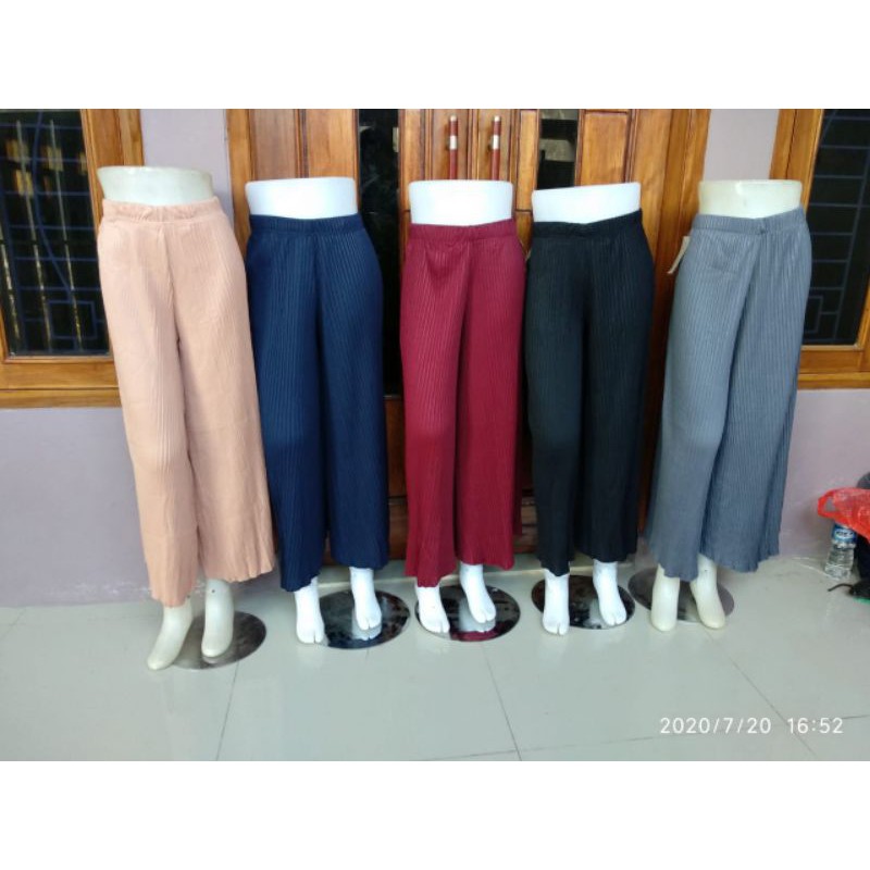 (BISA COD) CELANA KULOT MAYUNG / Celana Kulot Midi Plisket Lurus /Pleated pants / TERMURAH / TERBARU