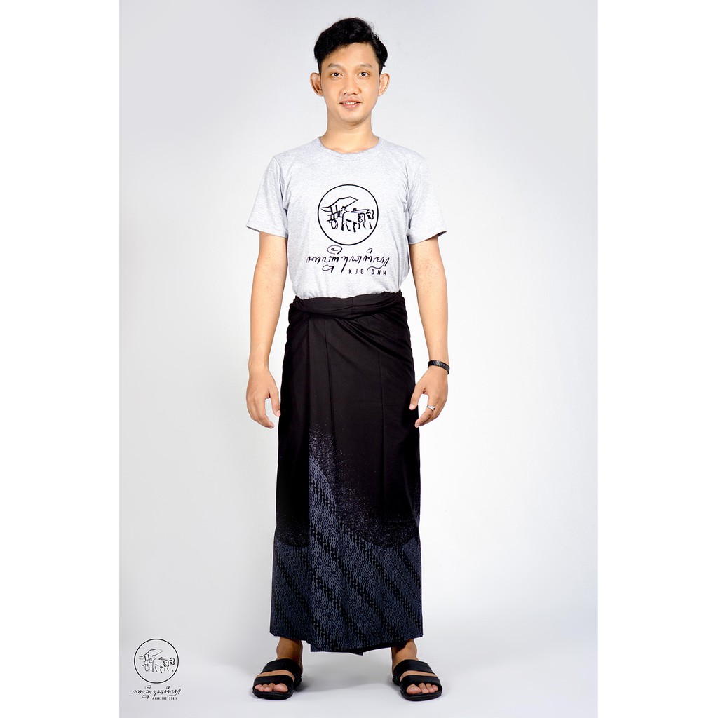 SARUNG KANJENG SARUNG BATIK MOTIF PARANG RETRO