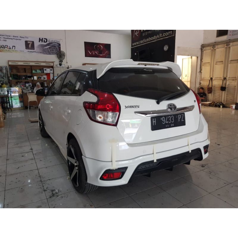bodykit belakang yaris 2015