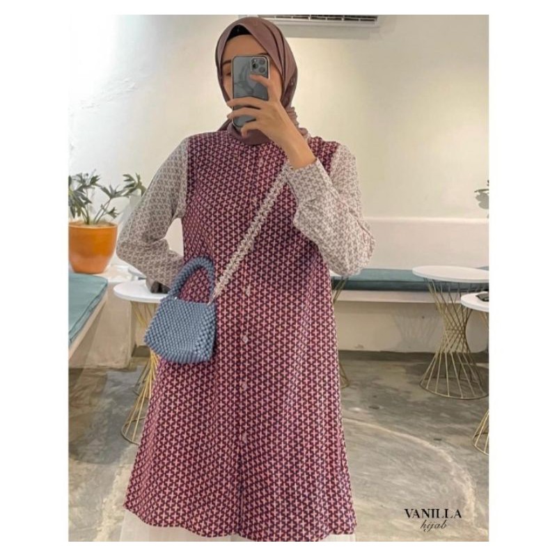 New Louvre Blouse Vanillahijab