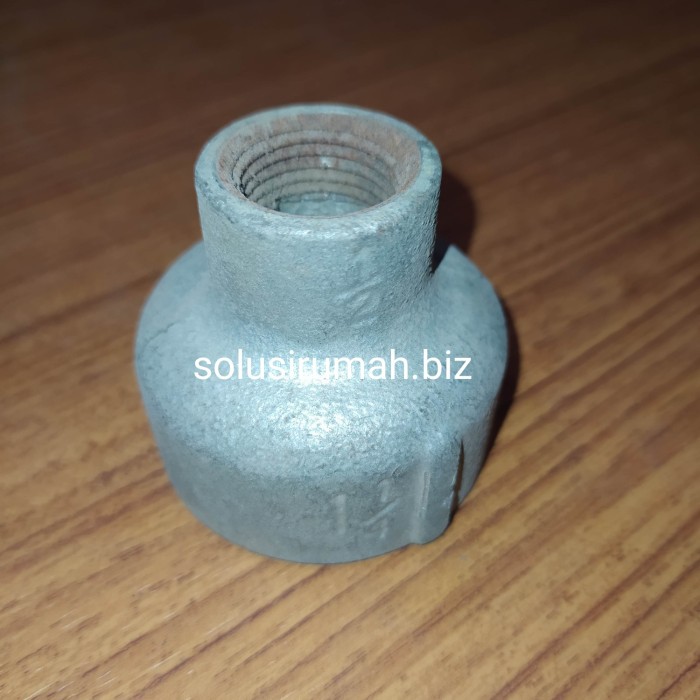 reducer vlok v sok sock besi galvanis 1 1/4 x 1/2 bspt drat 1 1/4&quot; 1/2