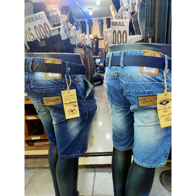 celana pendek Levi's WISCER original