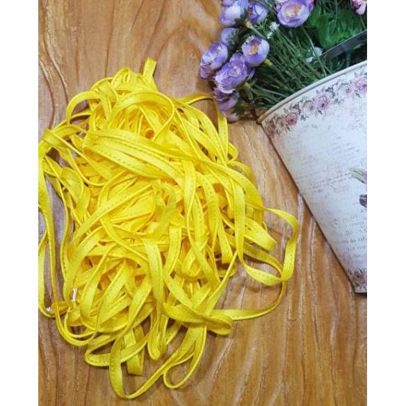 

Grosir Bisban isi panjang 70 yard (warna A) ,.,