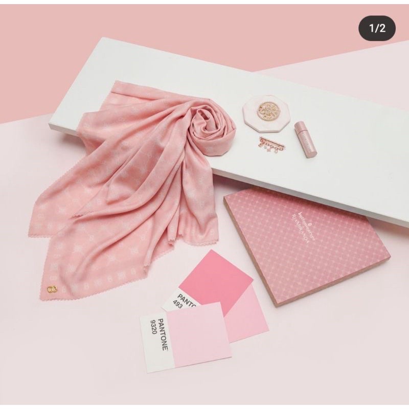 buttonscarves xanadu monogram preloved BLUSH