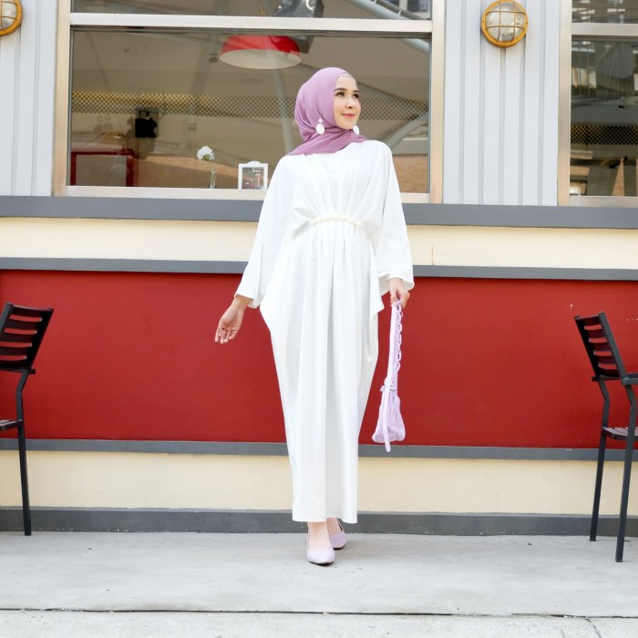 Bergaransi Malifa Kaftan / Baju Muslim Wanita / Gamis Lebaran / Kaftan - Putih