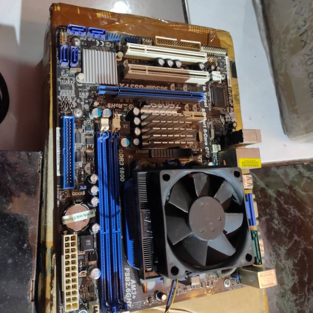 Mobo asrock am3 + Proci amd phenom x2