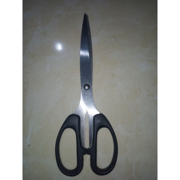 

Gunting merek joyko SC-848