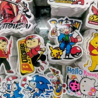  Stiker  kartun  anime animasi isi 100 pcs sticker motor 