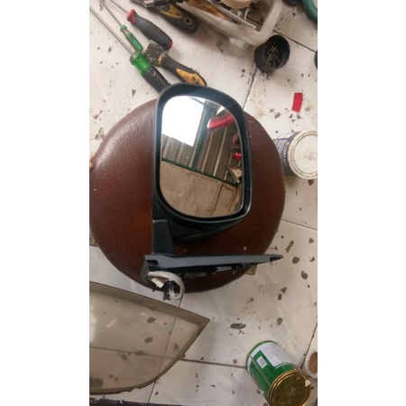 Spion Toyota Rush 2012/13/14 Sebelah Kiri Original